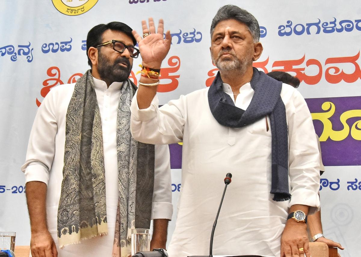 Karnataka withdraws 2022 school uniform order, permits wearing of hijabs, sacred threads
