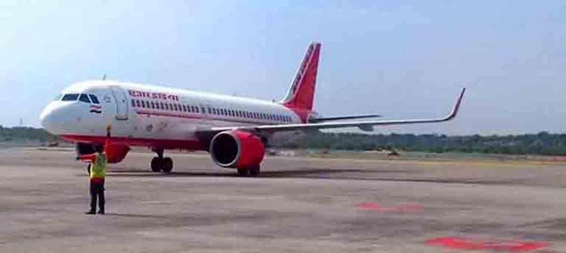 Air India flight lands amid 'full emergency' at Delhi airport; DGCA begins probe into Air India tail-strike incident at Bengaluru Airport