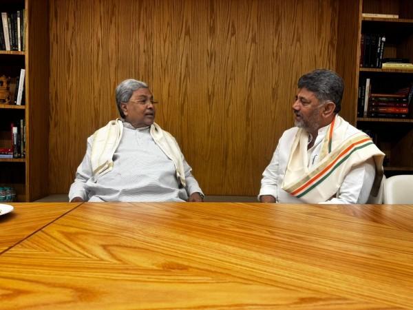 'Chosen for Five Years': Karnataka Congress Leader Backs Siddaramaiah Amid CM Change Speculation 'Chosen for Five Years': Karnataka Congress Leader Backs Siddaramaiah Amid CM Change Speculation