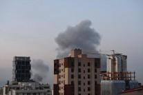 US military launches fresh strikes against Iran