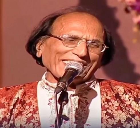 Celebrated Urdu poet Bashir Badr passes away at 91, Javed Akhtar expresses grief Celebrated Urdu poet Bashir Badr passes away at 91, Javed Akhtar expresses grief