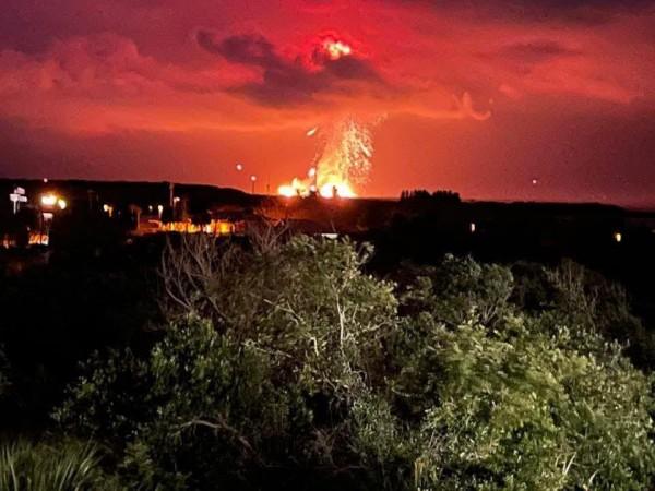 Jeff Bezos' New Glenn rocket has EXPLODED into a MASSIVE fireball on the launchpad at Cape Canaveral in Florida Jeff Bezos' New Glenn rocket has EXPLODED into a MASSIVE fireball on the launchpad at Cape Canaveral in Florida