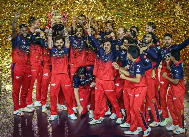 RCB wins IPL 2026: Virat Kohli gives flying kiss to Anushka Sharma, holds her hand, lifts trophy with team RCB wins IPL 2026: Virat Kohli gives flying kiss to Anushka Sharma, holds her hand, lifts trophy with team