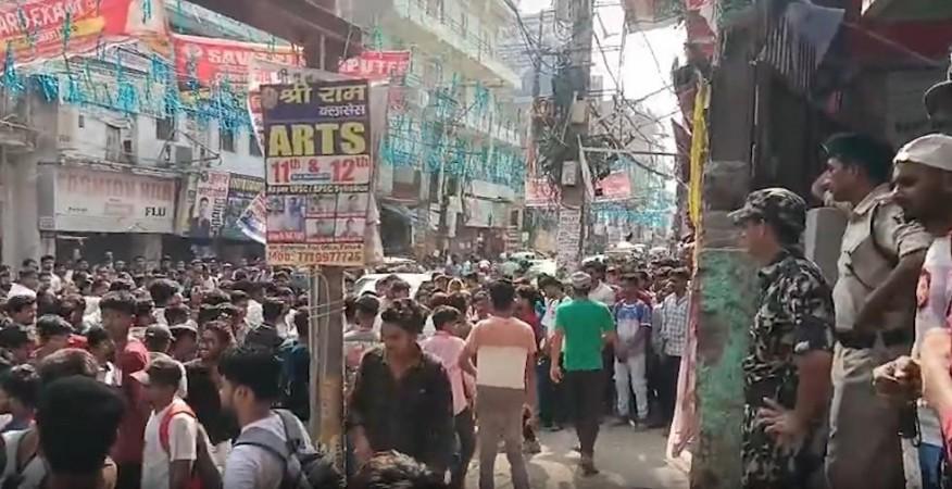 Stone pelting, firing near Khan Sir's coaching centre in Patna; probe on