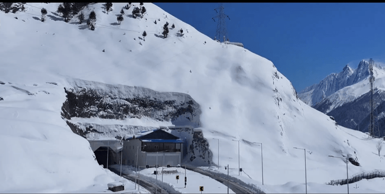 Zojila tunnel
