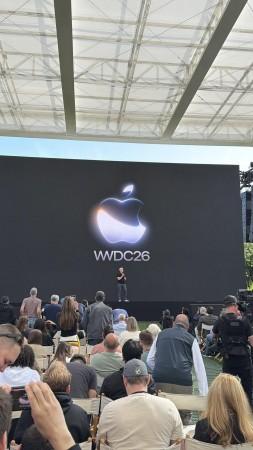 WWDC 2026: Apple CEO Tim Cook Gives Final 'Good Morning,' Thanks Developers, Signs Off in Style Ahead of September 1 Exit