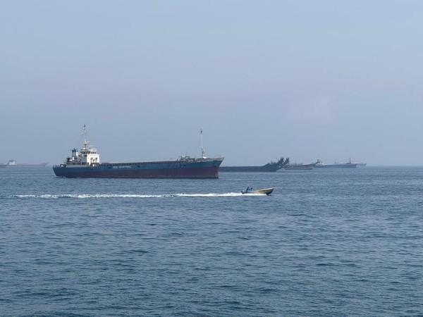 Indian Embassy Coordinates Evacuation of MT Jalveer Crew as Fresh Vessel Incident Reported Off Oman Indian Embassy Coordinates Evacuation of MT Jalveer Crew as Fresh Vessel Incident Reported Off Oman