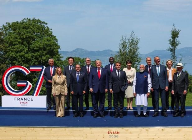 G7 Summit: PM Modi greets Meloni, smiles next to Trump during leaders' photo-op G7 Summit: PM Modi greets Meloni, smiles next to Trump during leaders' photo-op