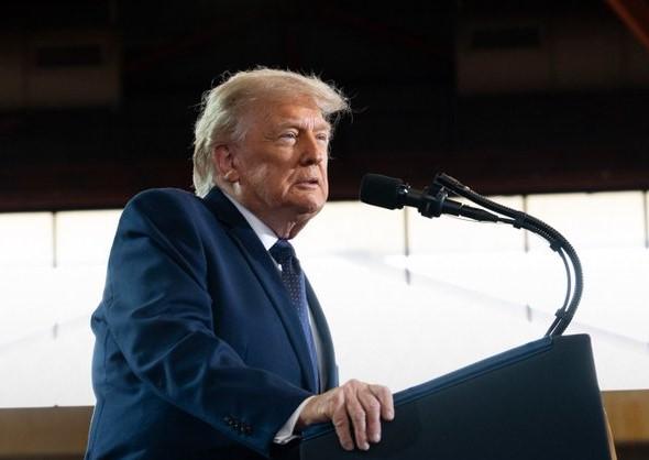 Trump warns Iran over Hezbollah: 'We'll hit Iran very hard again' amid Switzerland talks