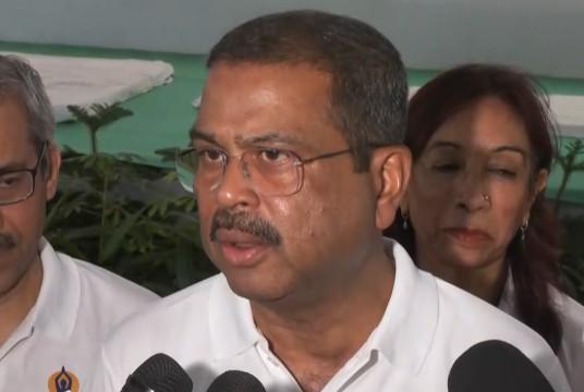 B Team Of Disruptive Elements': Education Minister Dharmendra Pradhan  Breaks Silence On Cockroach Janta Party - IBTimes India
