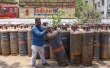 Good news! Govt Removes Commercial LPG Curbs After Supply Improves; Businesses Get Relief