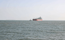 Audio recording shows IRGC warning vessels against transiting Strait of Hormuz