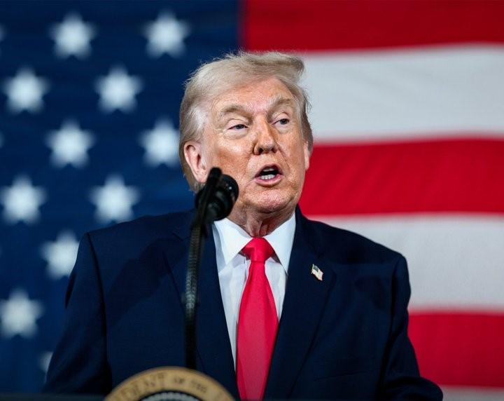 Trump warns Iran after fresh US air strikes over Strait of Hormuz attack