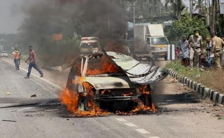 K'taka: Spurned lover's growing obsession, suspicion led to fatal car bomb blast; police probe source of explosive K'taka: Spurned lover's growing obsession, suspicion led to fatal car bomb blast; police probe source of explosive