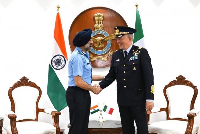India, Italy Air Chiefs discuss strengthening defence cooperation and military engagements India, Italy Air Chiefs discuss strengthening defence cooperation and military engagements