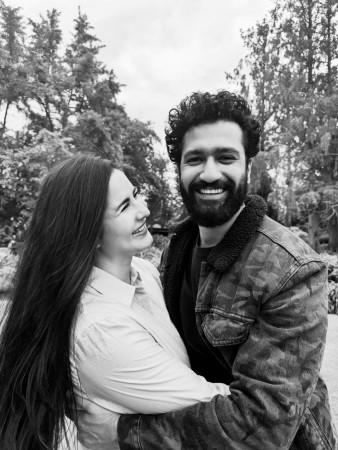 Rains and you: Vicky Kaushal holds Katrina Kaif's hand, couple get cosy as they enjoy Mumbai monsoon; fans ask, 'Where's Vihaan?'