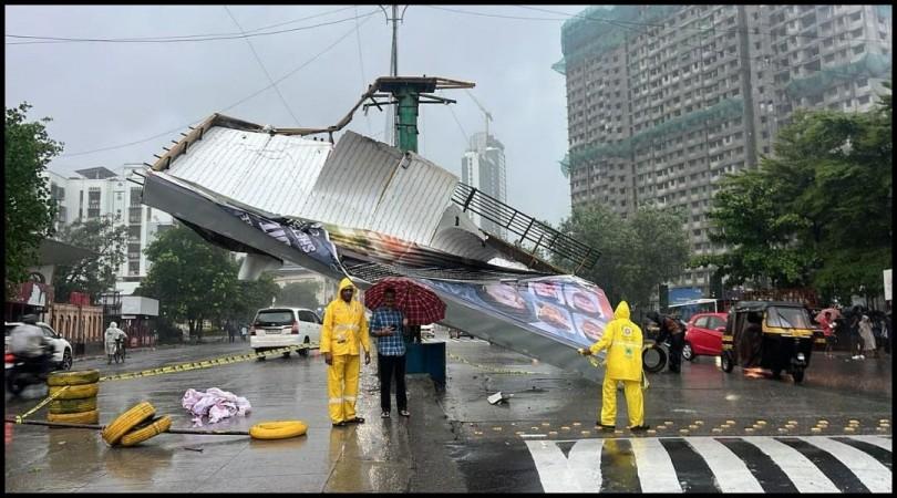 Monsoon fury: MNS, BJP spar over BMC corruption; infra failure in Maharashtra Monsoon fury: MNS, BJP spar over BMC corruption; infra failure in Maharashtra