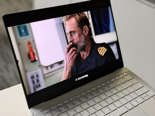 Asus Expertbook Ultra review Asus Expertbook Ultra review