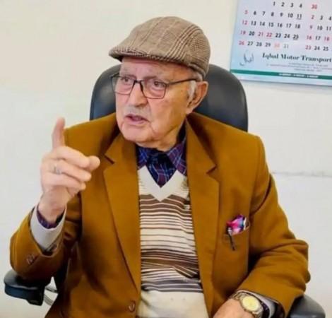 Veteran National Conference leader, younger brother of Dr Farooq Abdullah and J&K Chief Minister Omar Abdullah's uncle, Sheikh Mustafa Kamal passed away. Mustafa Kamal
