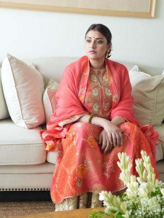 Samantha flaunts baby bump during babymoon, Deepika-Ranveer hide faces on benne dosa date: Celebrity pregnancy moments Samantha flaunts baby bump during babymoon, Deepika-Ranveer hide faces on benne dosa date: Celebrity pregnancy moments