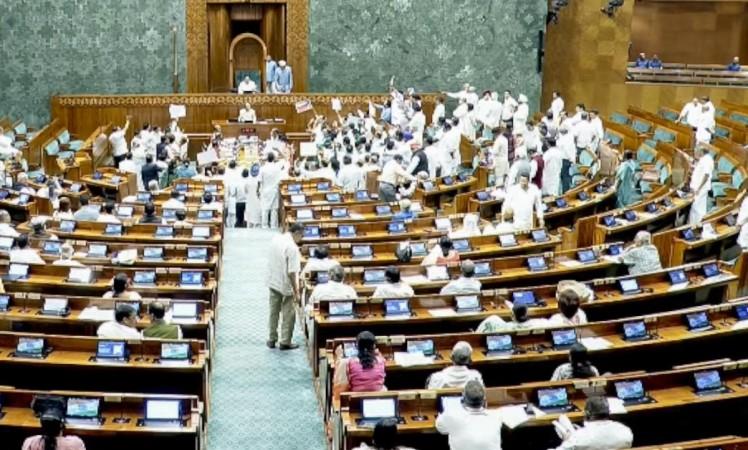 Monsoon Session: Kharge raises NEET paper leak issue in Rajya Sabha; Lok Sabha adjourned four times amid Opposition uproar Monsoon Session: Kharge raises NEET paper leak issue in Rajya Sabha; Lok Sabha adjourned four times amid Opposition uproar