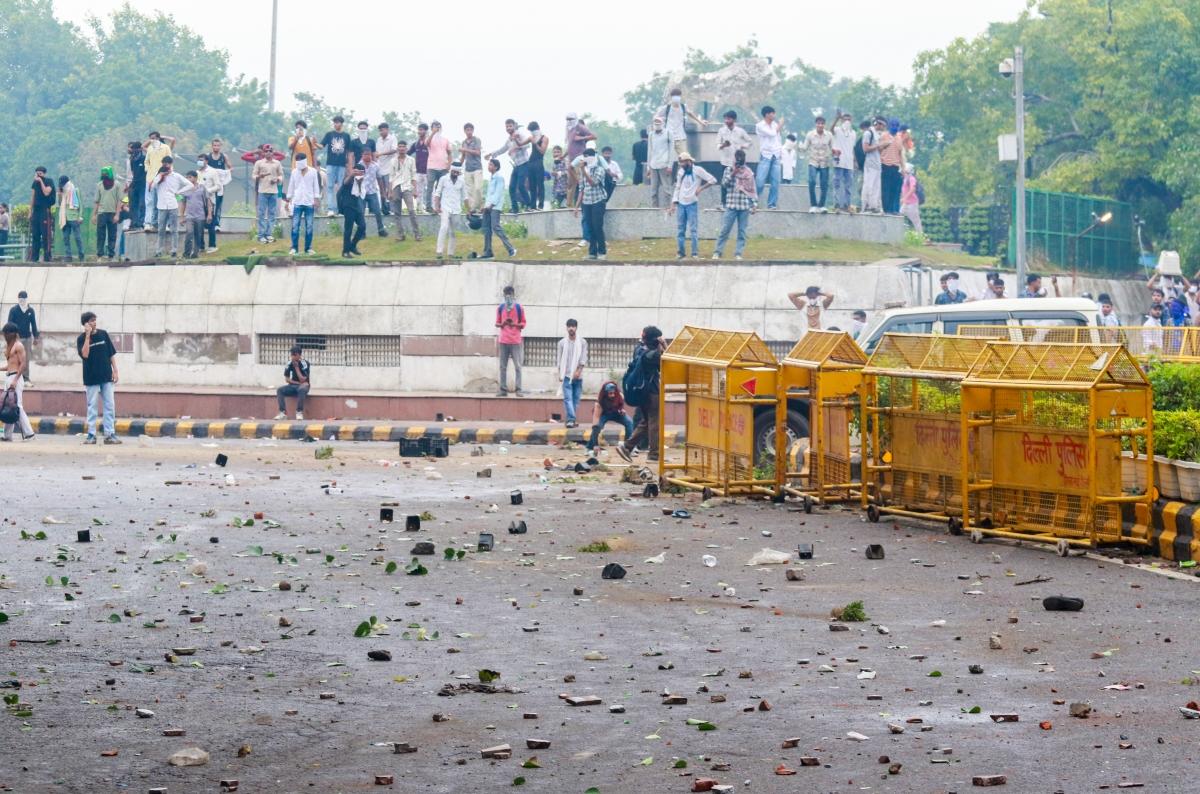 FIR filed after viral video shows RAF personnel being chased, assaulted during CJP-led protest