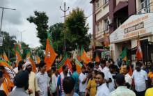Congress, BJP workers clash during NEET protest in Ranchi; eggs, tomatoes hurled