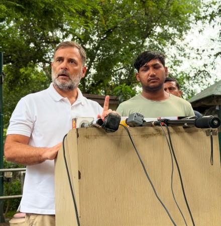 19-years old CJP protester may lose vision after alleged pellet injury during Delhi protest; Police deny using pellet guns