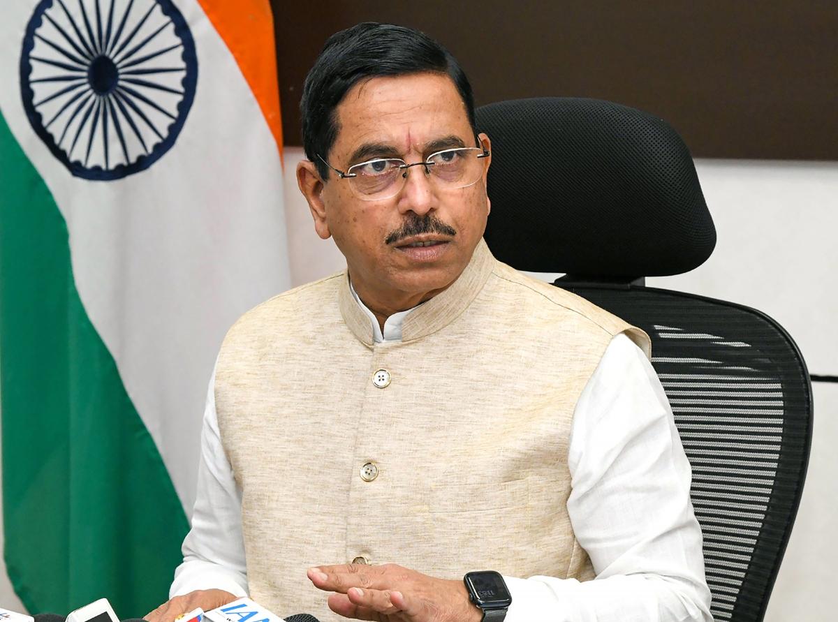 'I Accept It With Humility And A Deep Sense Of Duty': Union Minister Pralhad Joshi Officially Takes Charge As Education Minister; First Visuals Out