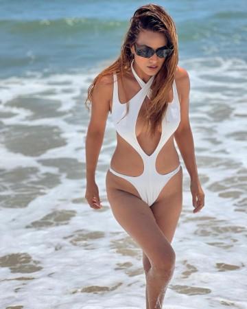 Is Nia Sharma dating Sikandar Singh? actor's sultry, romantic Maldives photos fuel romance rumours