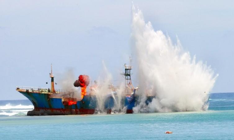 Indonesian Ferry Carrying More Than 250 People Catches Fire, 5 Dead And 41 Missing Indonesian Ferry Carrying More Than 250 People Catches Fire, 5 Dead And 41 Missing