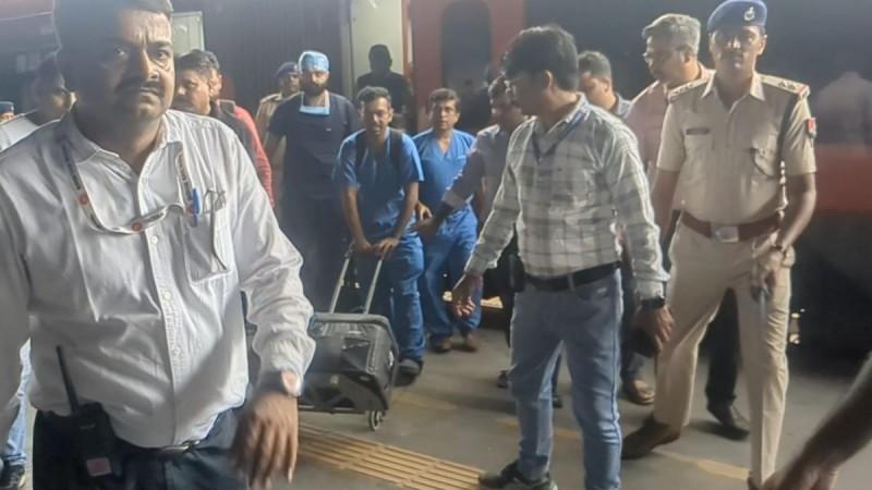 250 Km In 2 Hours: Donor Heart Races Via Vande Bharat To Save Life 250 Km In 2 Hours: Donor Heart Races Via Vande Bharat To Save Life