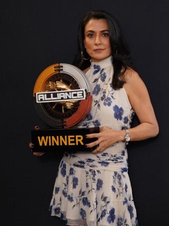 Mini Mathur wins Alliance: Salman Khan advises Sohail Khan to 'move on and date'; calls Sohail's marriage to Seema Sajdeh 'toxic' Mini Mathur wins Alliance: Salman Khan advises Sohail Khan to 'move on and date'; calls Sohail's marriage to Seema Sajdeh 'toxic'