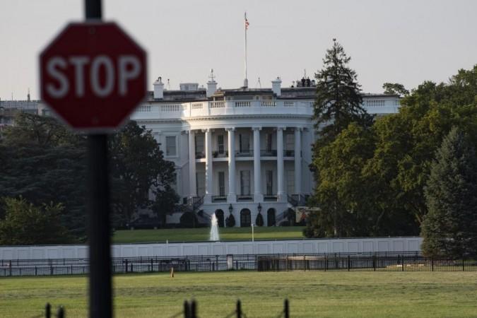 US widens $4,000 H-1B extension fee; considers scrapping 60-day grace period for foreign workers US widens $4,000 H-1B extension fee; considers scrapping 60-day grace period for foreign workers