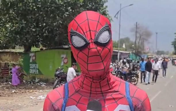 Jharkhand Gen-Z protest: 'Hemu Chacha' birthday cake, Spider-Man join Assembly march; former JPSC chairman arrested