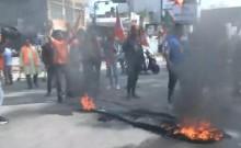 BJP calls for 'Jharkhand Bandh' to protest Lathi-charge on students; party workers take to streets