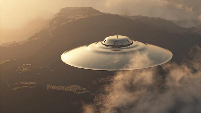 Aliens : Visitors across space or time ? Aliens : Visitors across space or time ?