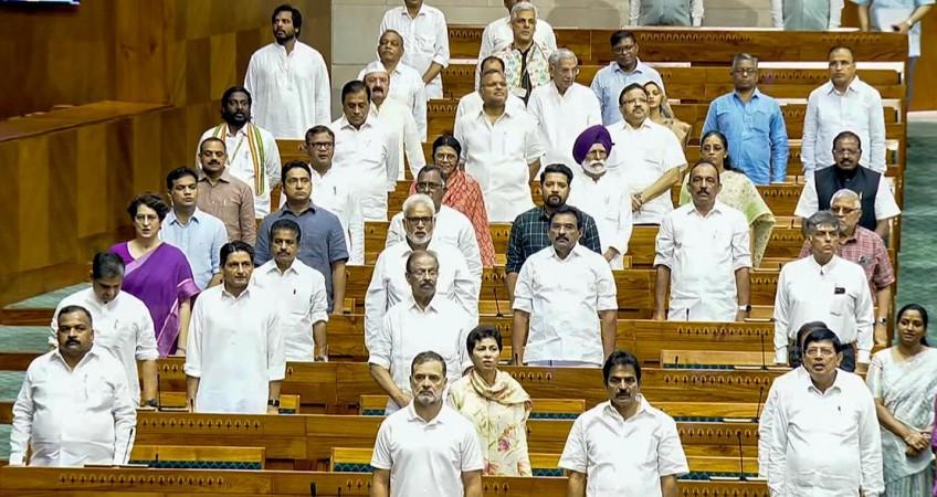 Parliament session ends: Govt sought debate, Rahul-led Oppn said no; LS worked just 19% of scheduled time Parliament session ends: Govt sought debate, Rahul-led Oppn said no; LS worked just 19% of scheduled time