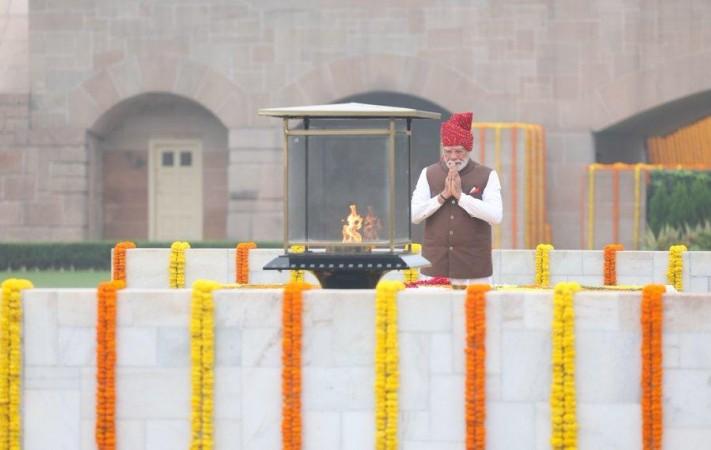 PM Modi Sets Global Pharma, Fortune 500 Targets; Warns Against 'Dimagi Naxalism' in Independence Day Address