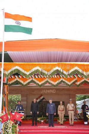 Join hands to transform Karnataka into $3 trillion economy by 2047, says CM Shivakumar on I-Day Join hands to transform Karnataka into $3 trillion economy by 2047, says CM Shivakumar on I-Day