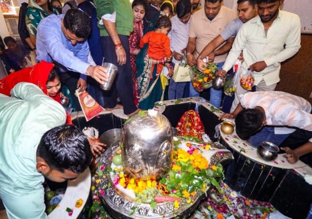At least 7 killed in Bihar's Ashokdham Temple stampede, 12 injured At least 7 killed in Bihar's Ashokdham Temple stampede, 12 injured