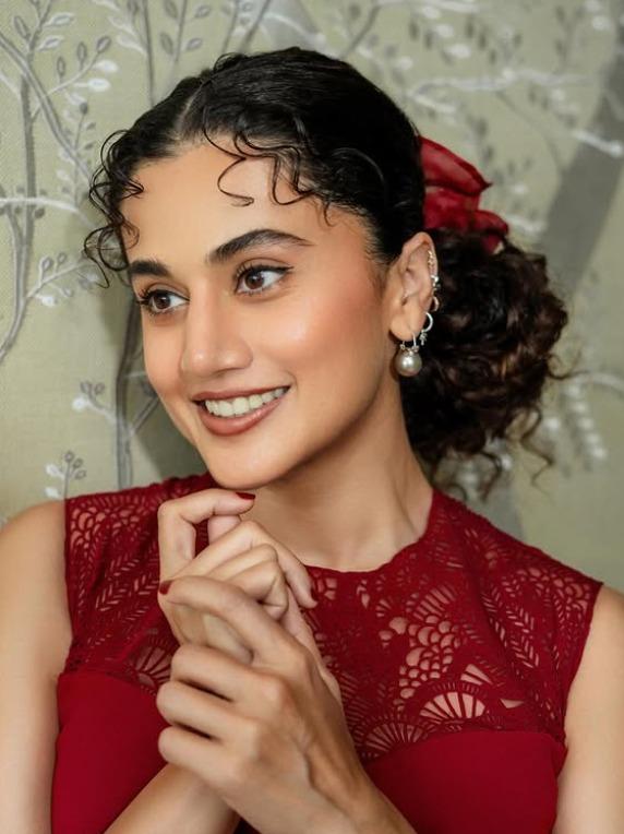 Taapsee Pannu drops cryptic post 'Hence, proved' after Kangana's 'Sasti Copy' remark