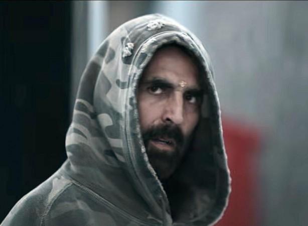 Akshay Kumar and Saif Ali Khan engage in a fierce face-off in the gripping trailer of 'Haiwaan' Akshay Kumar and Saif Ali Khan engage in a fierce face-off in the gripping trailer of 'Haiwaan'