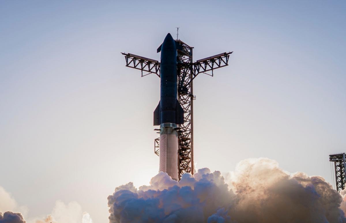 SpaceX to invest $100 billion in Louisiana spaceport, create over 11,100 jobs