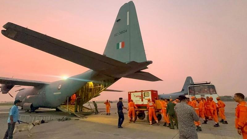 First responder India dispatches 10 tonnes of relief materials and essential medicines to Nepal First responder India dispatches 10 tonnes of relief materials and essential medicines to Nepal
