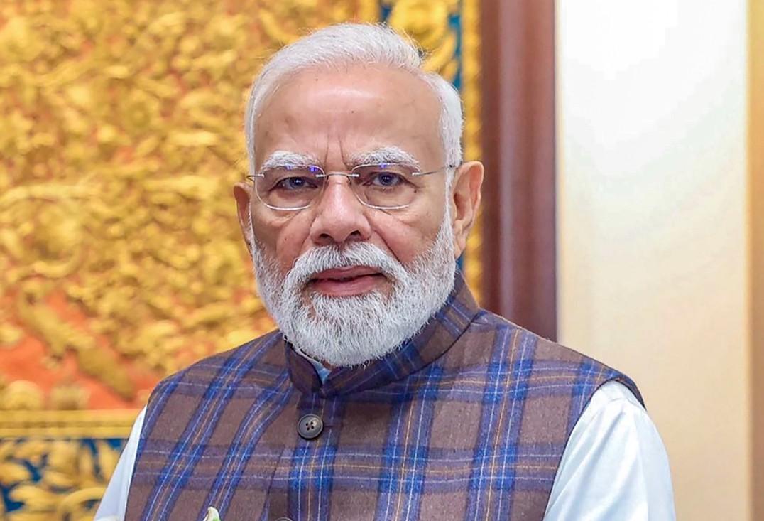 As GDP grows, PM says, 'Don't travel abroad or buy gold; no foreign weddings'