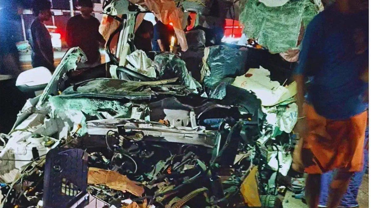 Kerala Tragedy: 8 Tamil Nadu Engineering Students Killed In Horrific Midnight Crash After Car Rams Into Lorry Parked On NH-66 In Thrissur