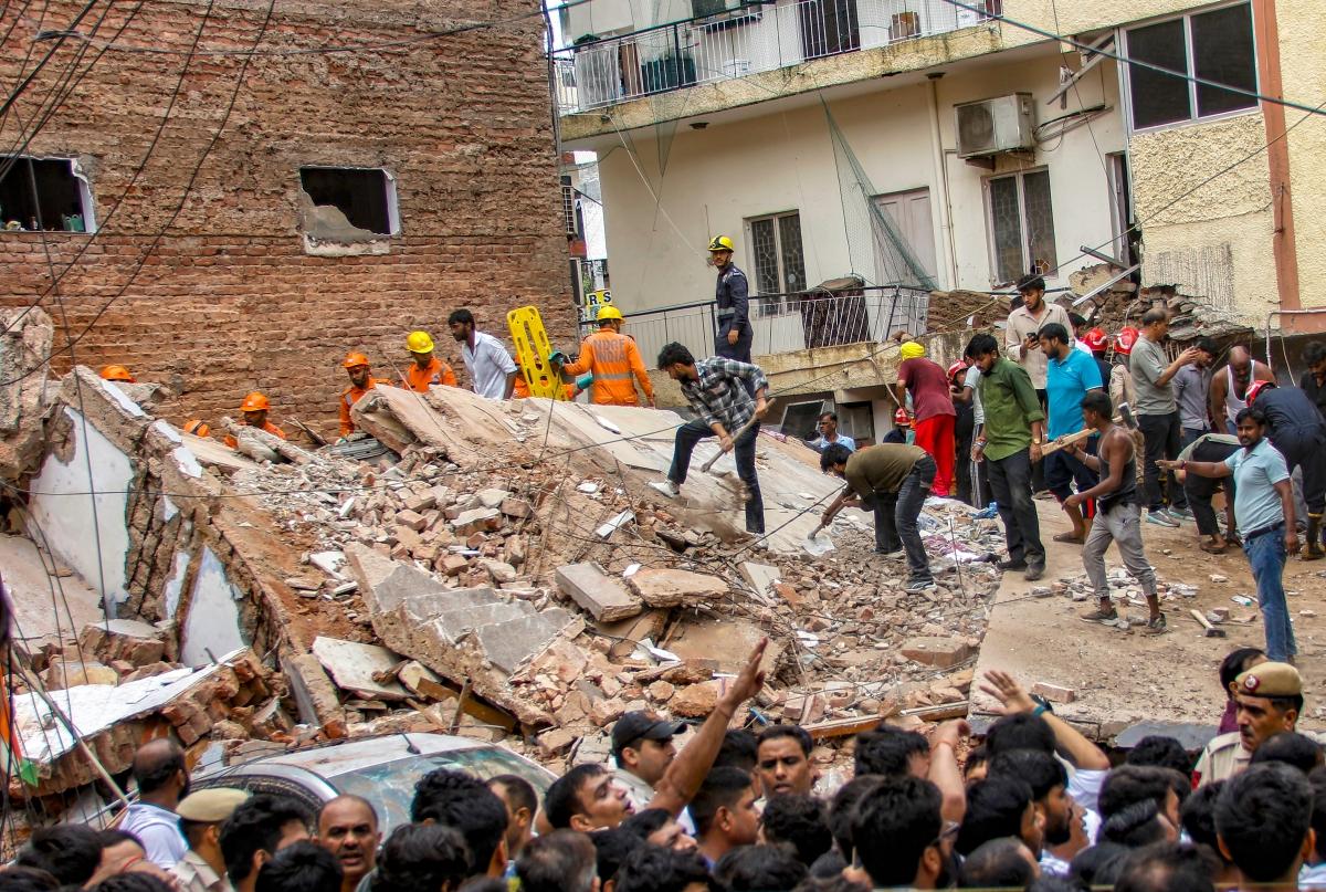 Delhi building collapse: 1 dead, 10 rescued in Satya Niketan; several feared trapped