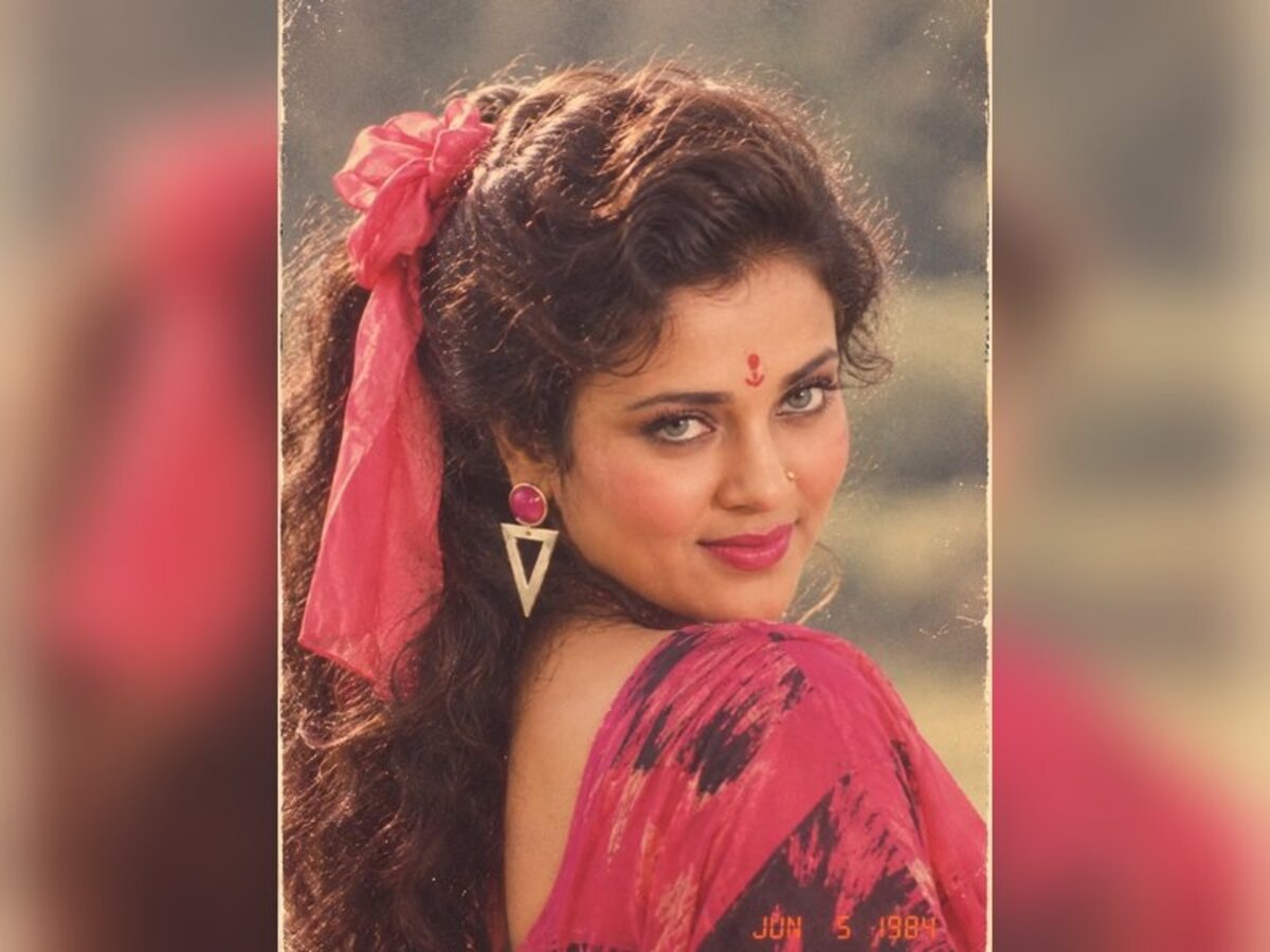 Mandakini Revives 80s Nostalgia with Stunning Social Media Post