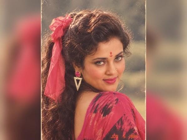 Mandakini Revives 80s Nostalgia with Stunning Social Media Post Mandakini Revives 80s Nostalgia with Stunning Social Media Post